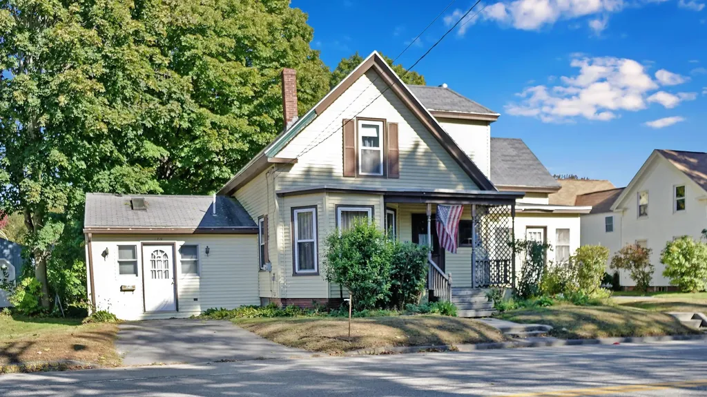 108 Spring Street Westbrook ME 04092