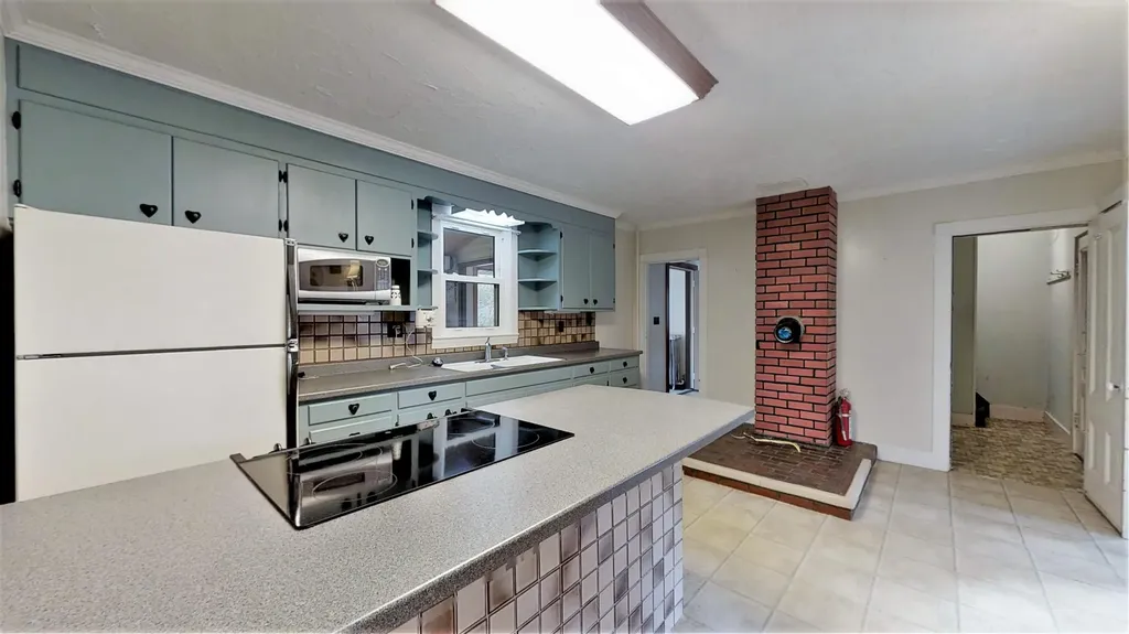 108 Spring Street Westbrook ME 04092