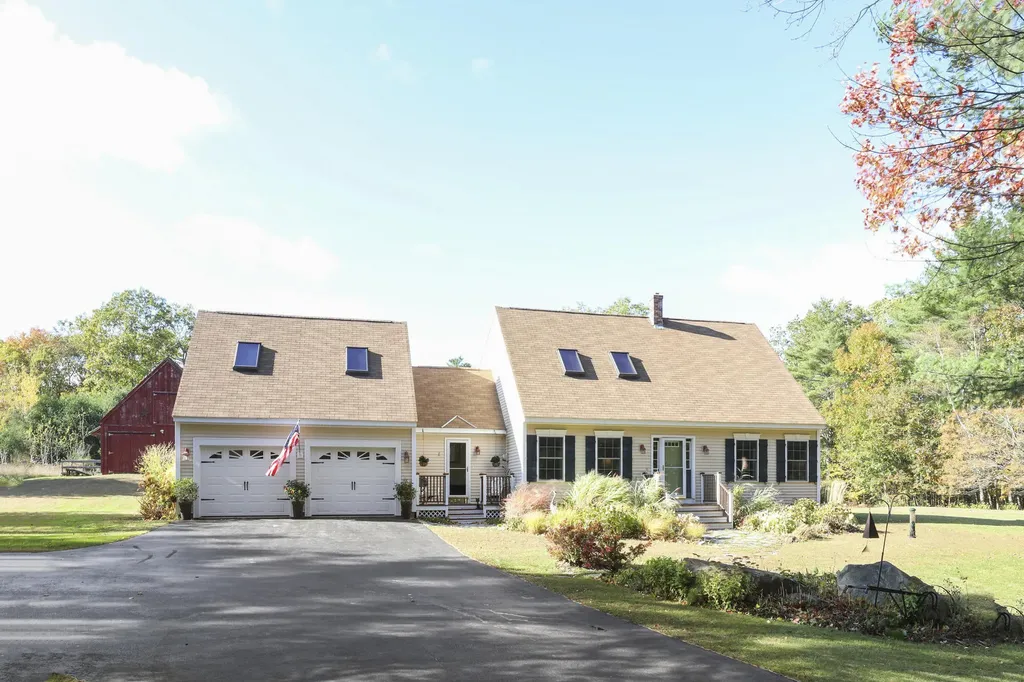286 Cole Road Kennebunk ME 04043