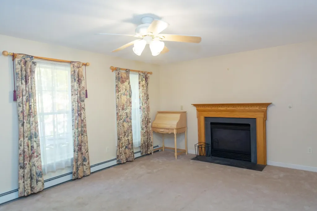 860 Duck Pond Road Westbrook ME 04092