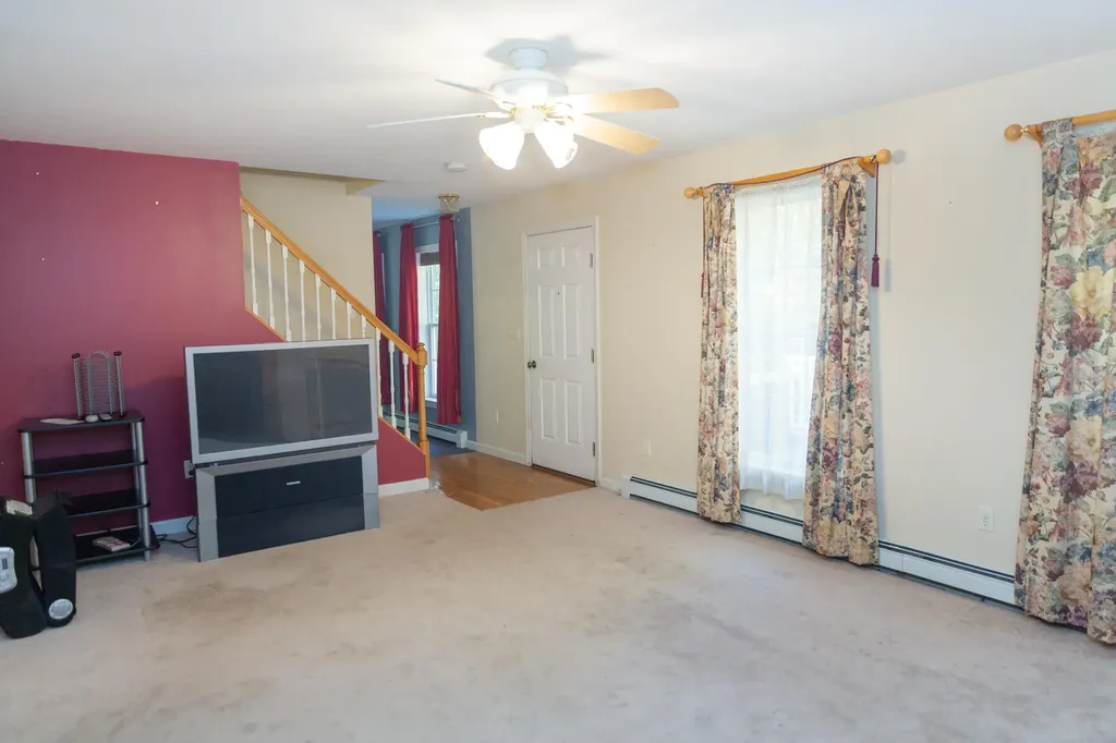 860 Duck Pond Road Westbrook ME 04092