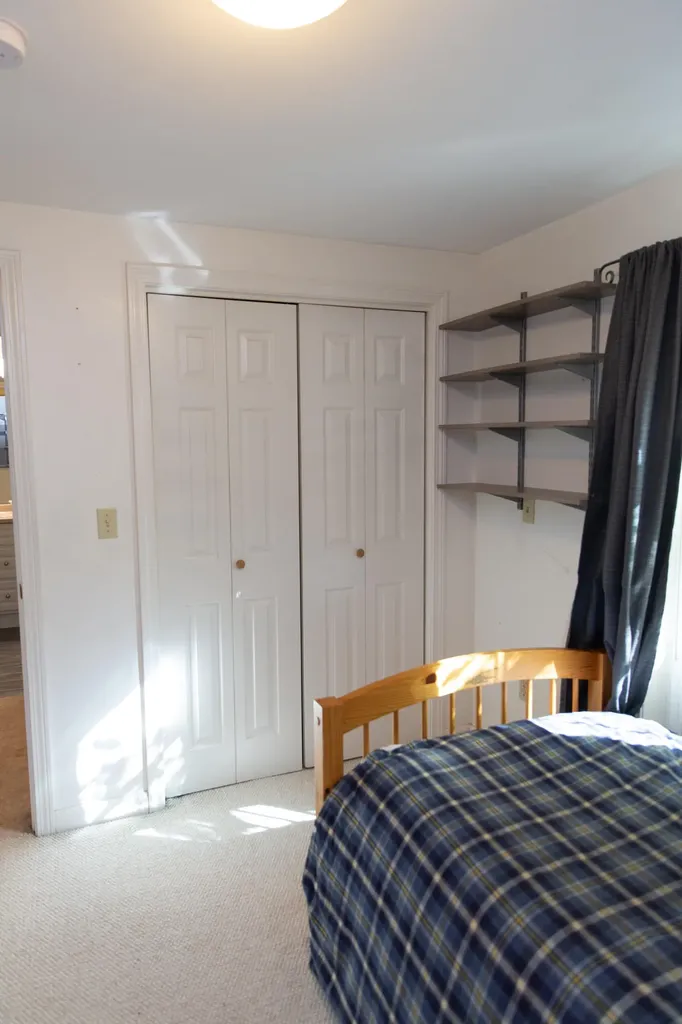 860 Duck Pond Road Westbrook ME 04092