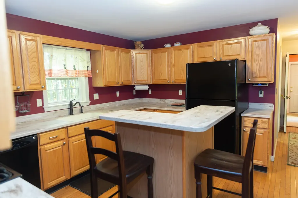860 Duck Pond Road Westbrook ME 04092