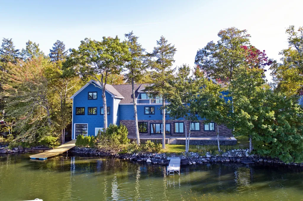 5-7 Sunset Lane West Gardiner ME 04345