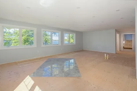 5-7 Sunset Lane West Gardiner ME 04345