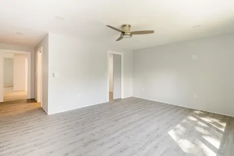 5-7 Sunset Lane West Gardiner ME 04345