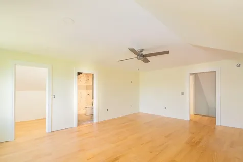 5-7 Sunset Lane West Gardiner ME 04345
