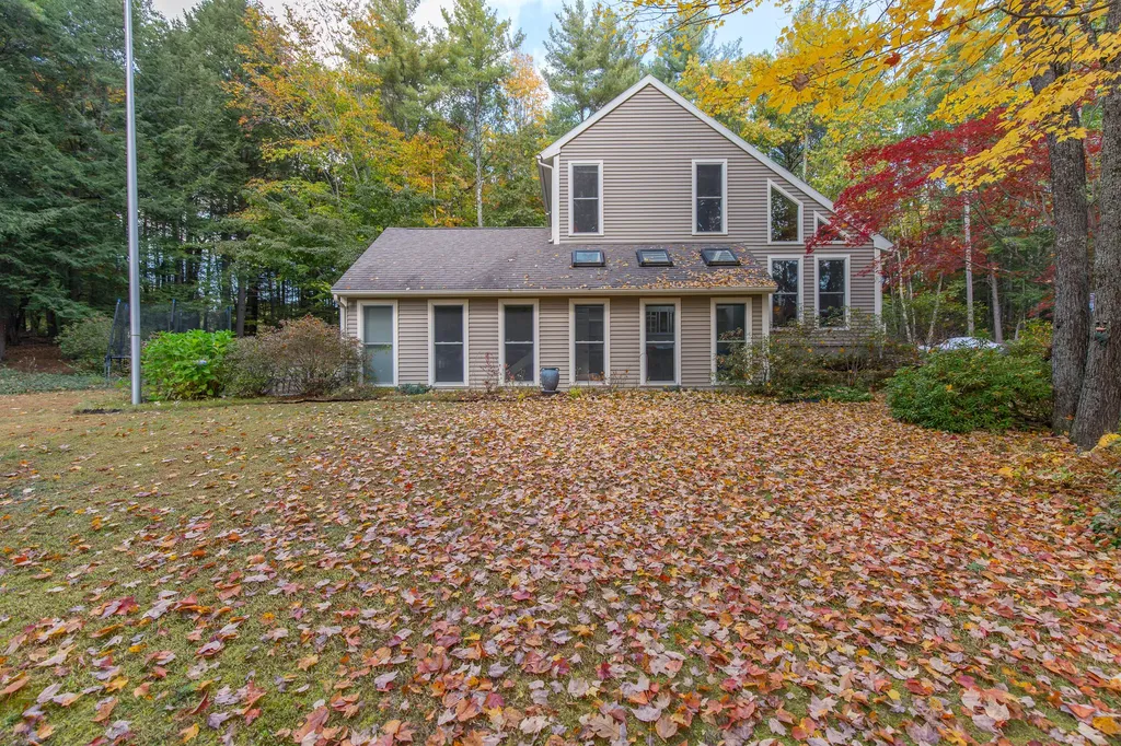 40 Evergreen Lane Windham ME 04062