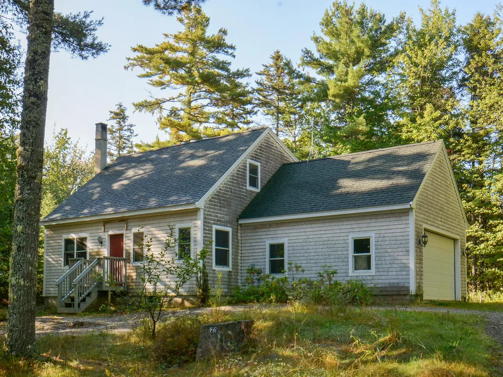 21 Village Park Road Mount Desert ME 04660