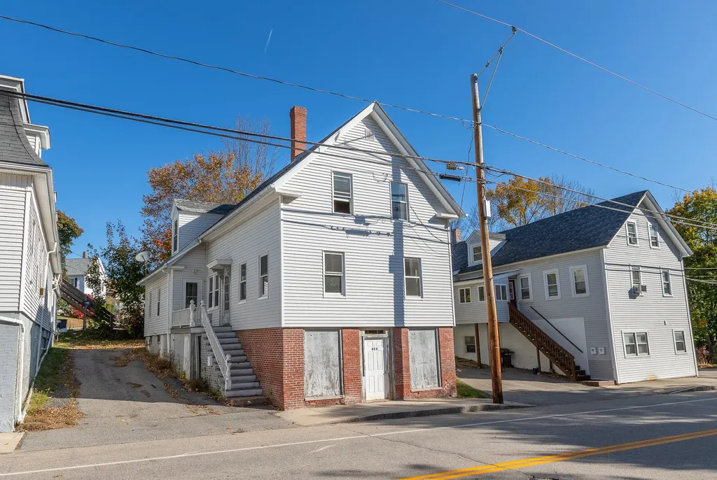 424 Main Street South Berwick ME 03908