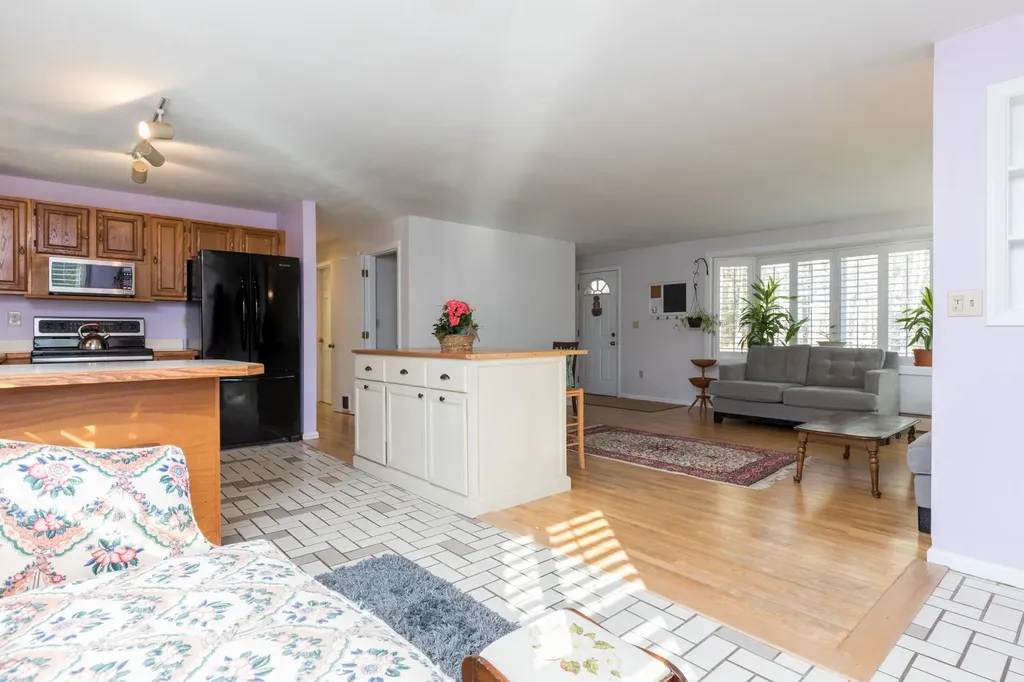 12 Fenderson Road Saco ME 04072