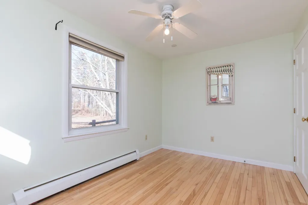 12 Fenderson Road Saco ME 04072
