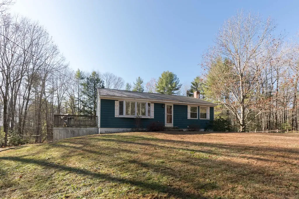 12 Fenderson Road Saco ME 04072