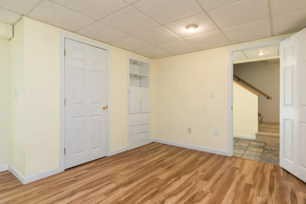 12 Fenderson Road Saco ME 04072