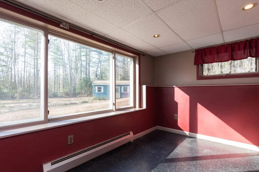 12 Fenderson Road Saco ME 04072
