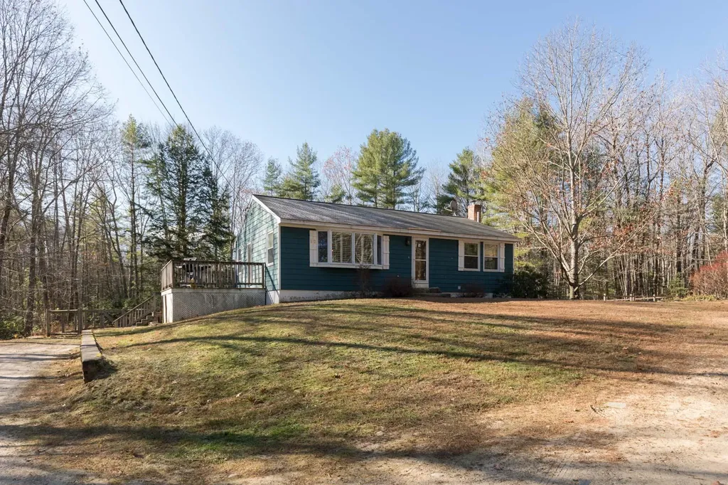 12 Fenderson Road Saco ME 04072
