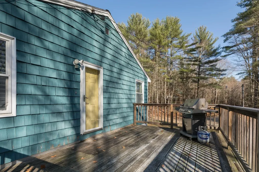 12 Fenderson Road Saco ME 04072