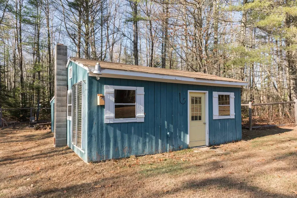 12 Fenderson Road Saco ME 04072