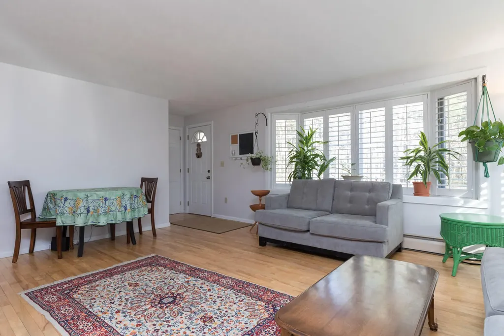 12 Fenderson Road Saco ME 04072