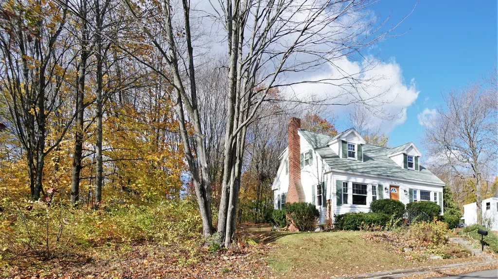 169 Brackett Street Westbrook ME 04092