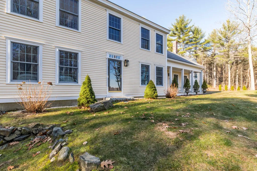 20 Alewive Farms Road Kennebunk ME 04043
