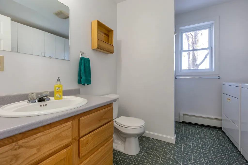 2 Tarbox Street Bath ME 04530