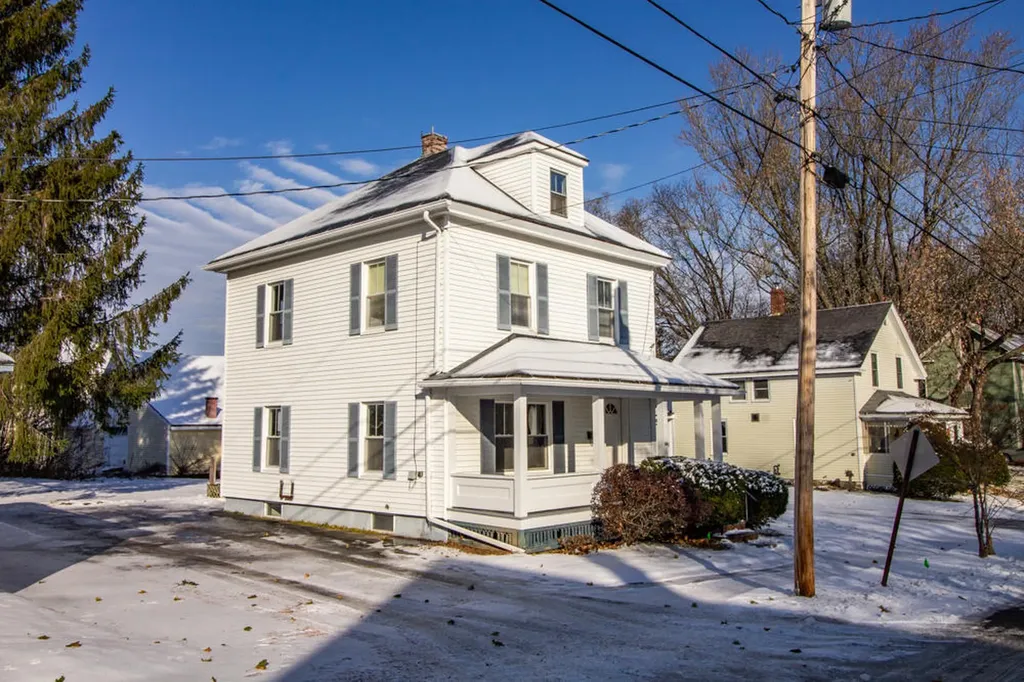 46 Kossuth Street Bangor ME 04401