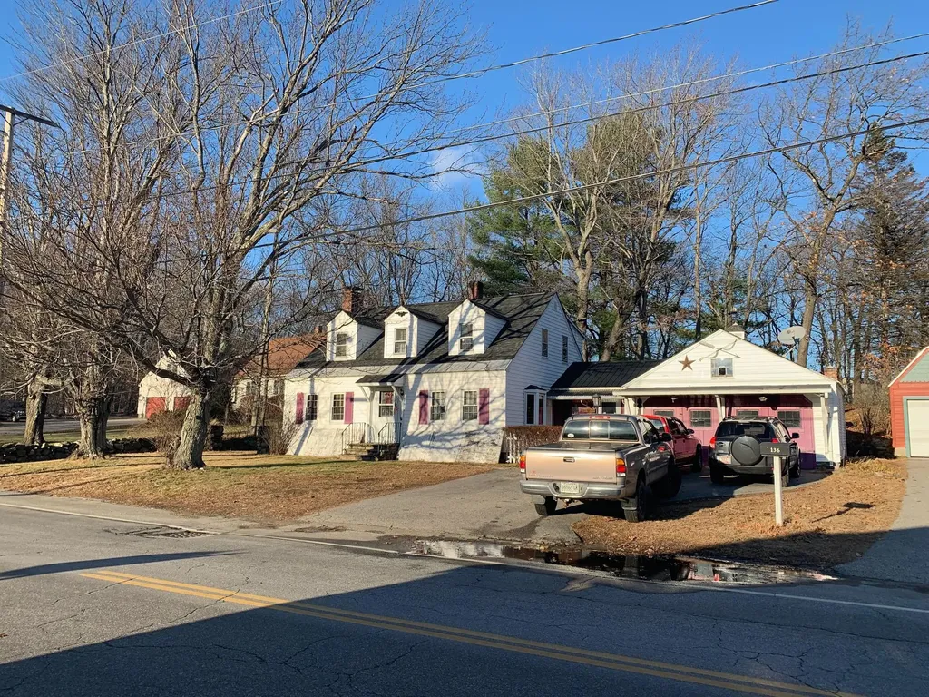 134 School Street Sanford ME 04073