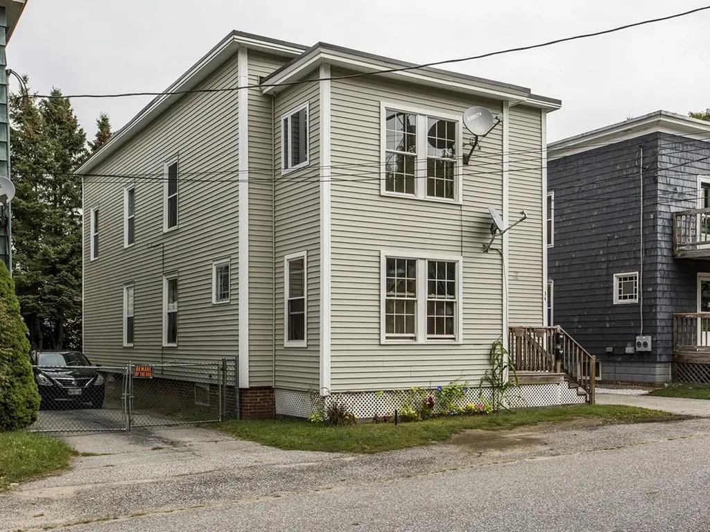 34 Highland Avenue Lewiston ME 04240