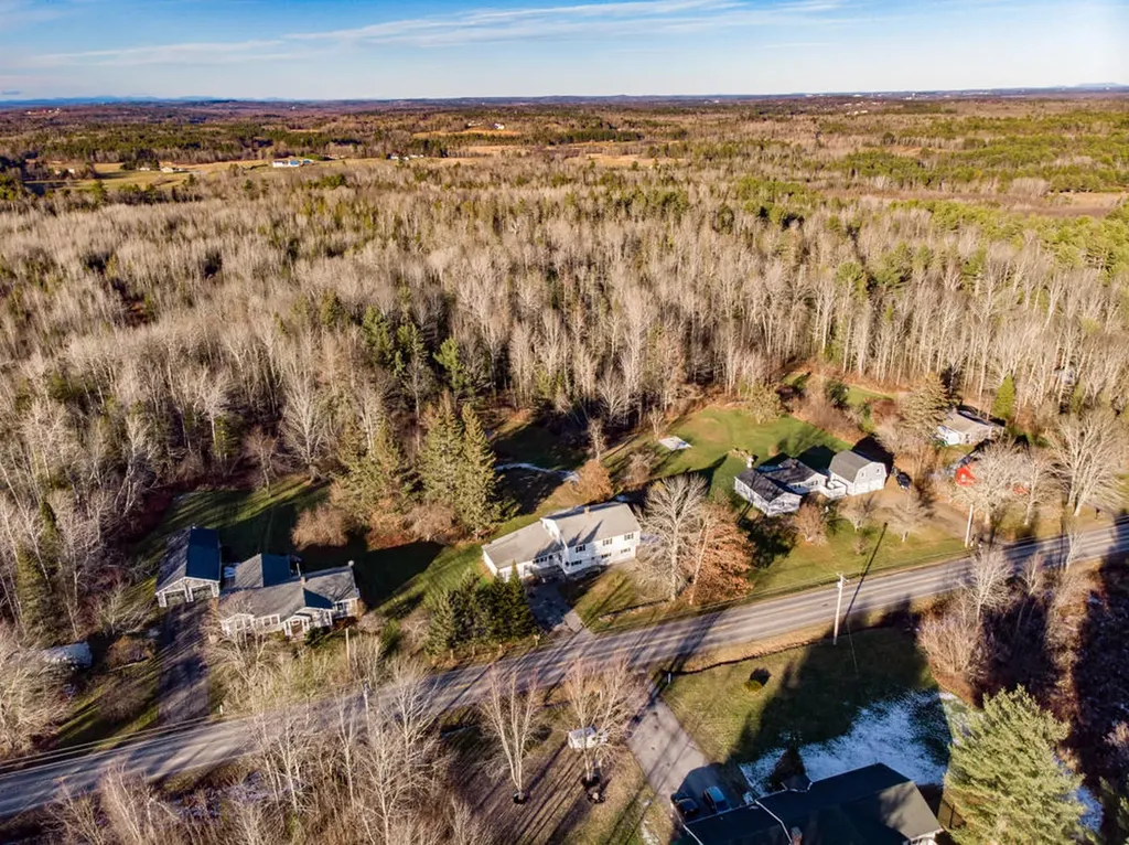 870 Kennebec Road Hampden ME 04444