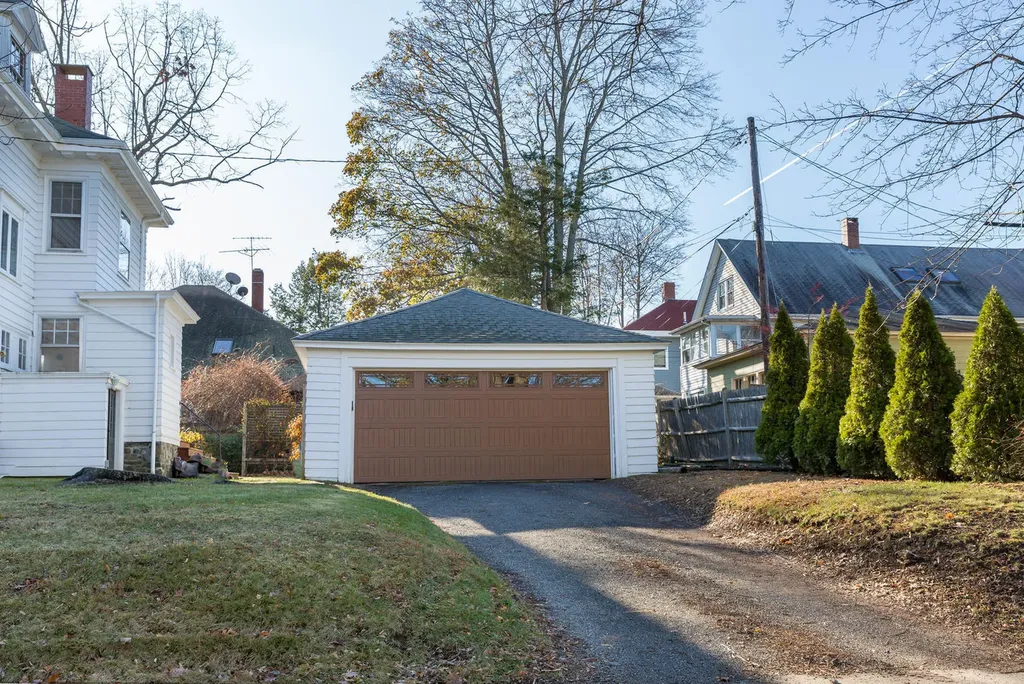25 Belmeade Road Portland ME 04101