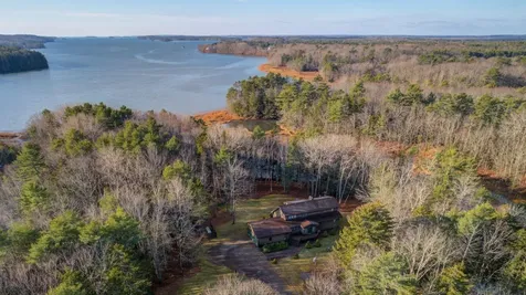 608 Harpswell Road Brunswick ME 04011