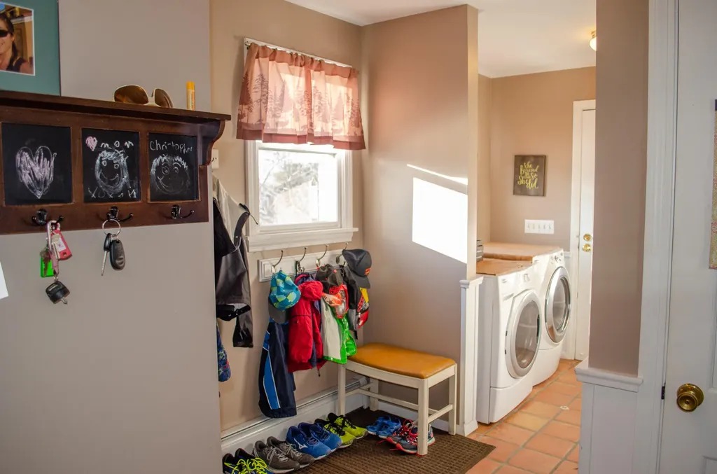 28 Fisher Road Holden ME 04429