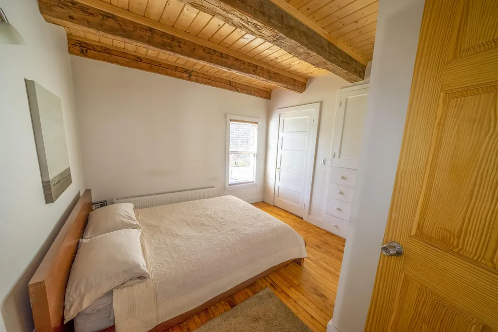 10 Stagecoach Road Liberty ME 04949