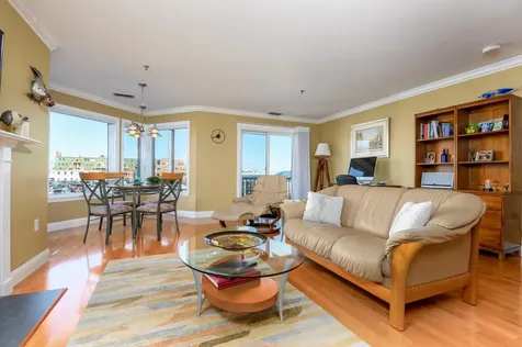 101 Chandler's Wharf Portland ME 04101