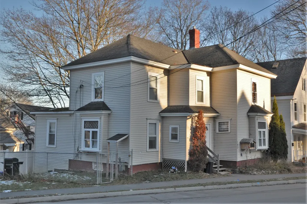 143 Ohio Street Bangor ME 04401