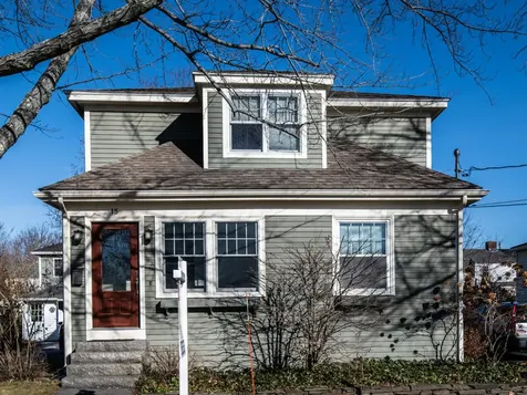 15 Thirlmere Avenue South Portland ME 04106