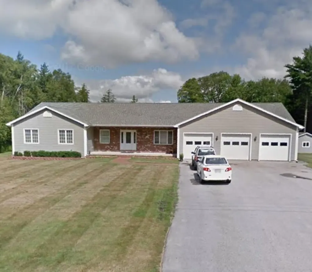 31 Higgins Drive Hermon ME 04401