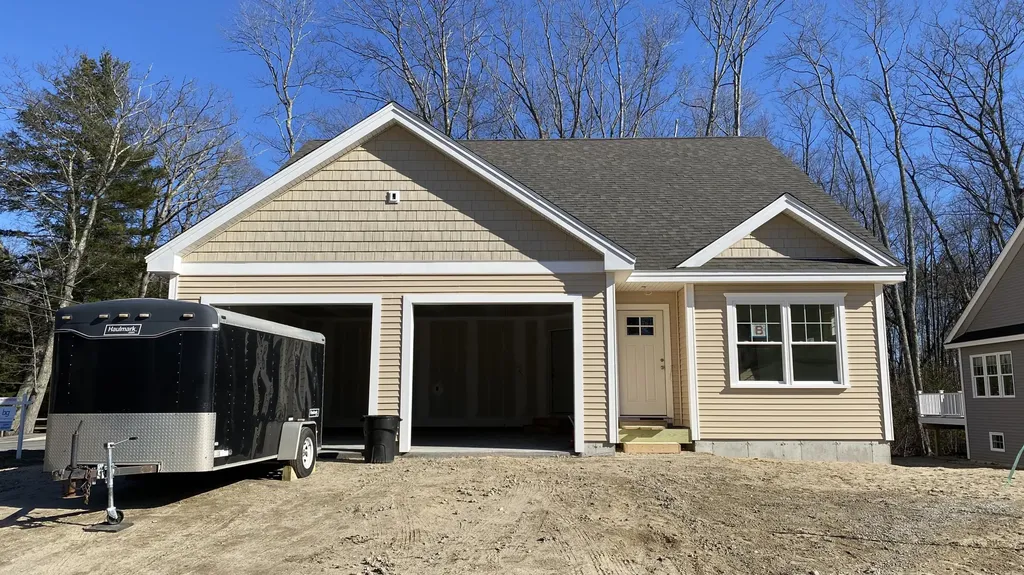 2 Baxter Lane Saco ME 04072
