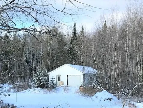 87 Holmes Road Dover-foxcroft ME 04426