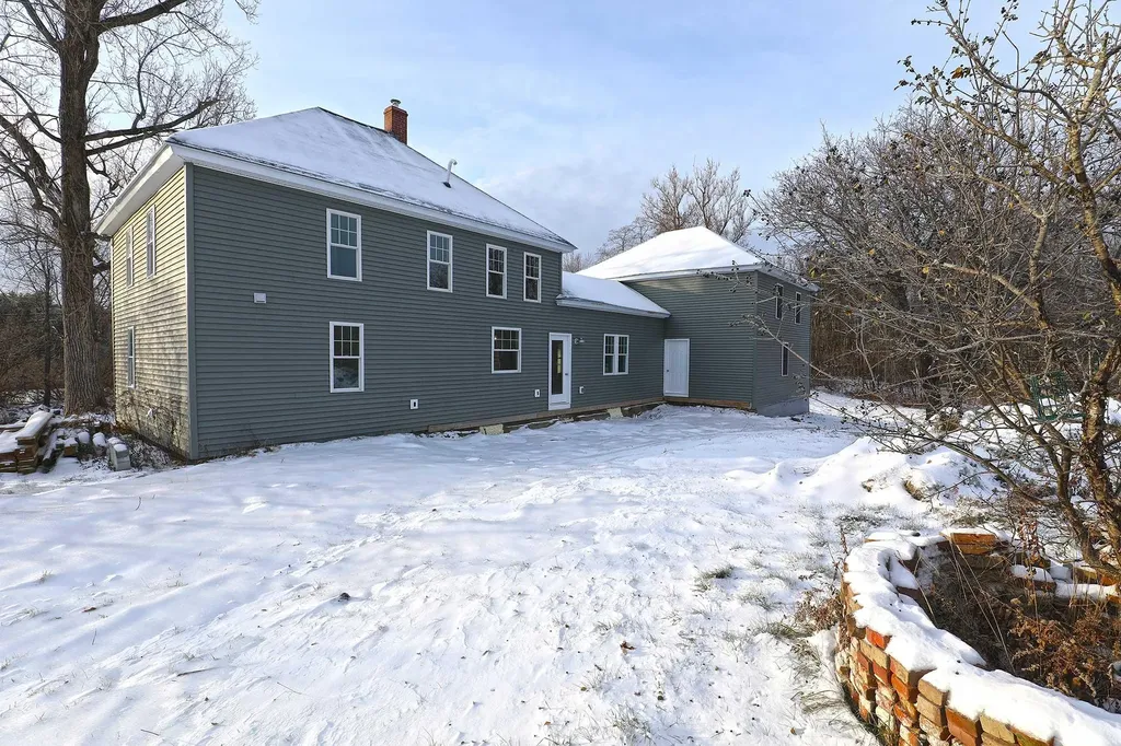 49 Litchfield Road Hallowell ME 04347