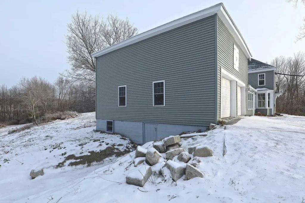 49 Litchfield Road Hallowell ME 04347