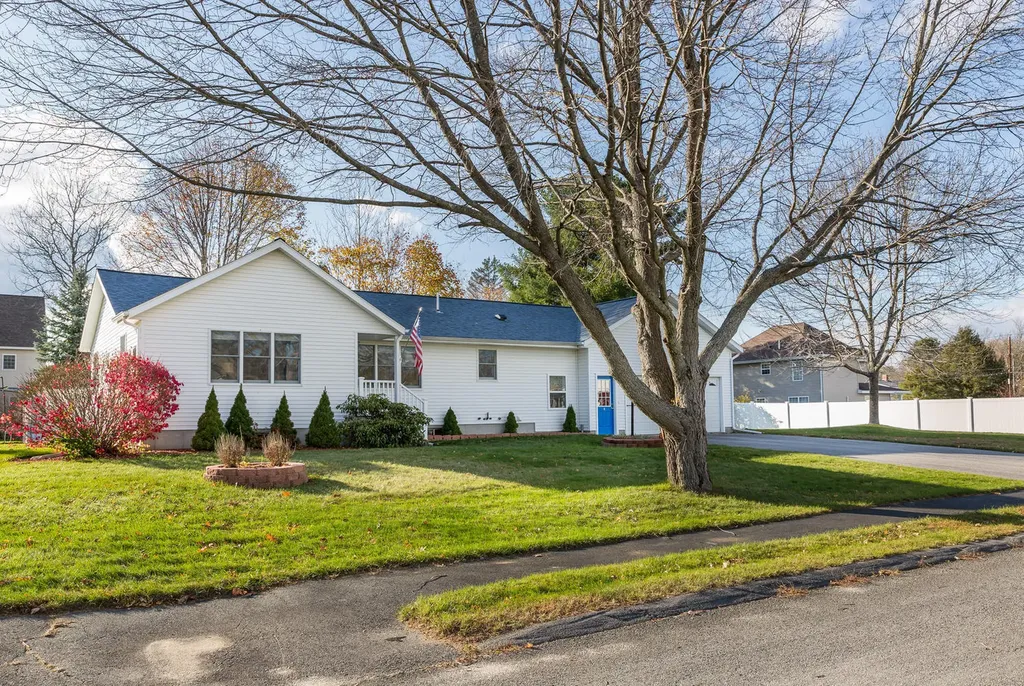 4 Conner Drive Westbrook ME 04092