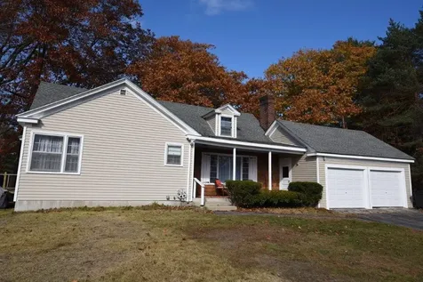 17 Intervale Road Kennebunk ME 04043