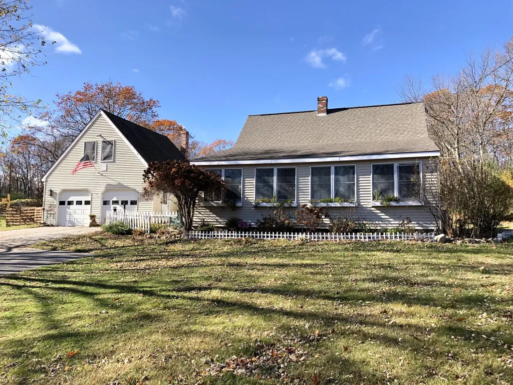 691 Old Post Road Arundel ME 04046