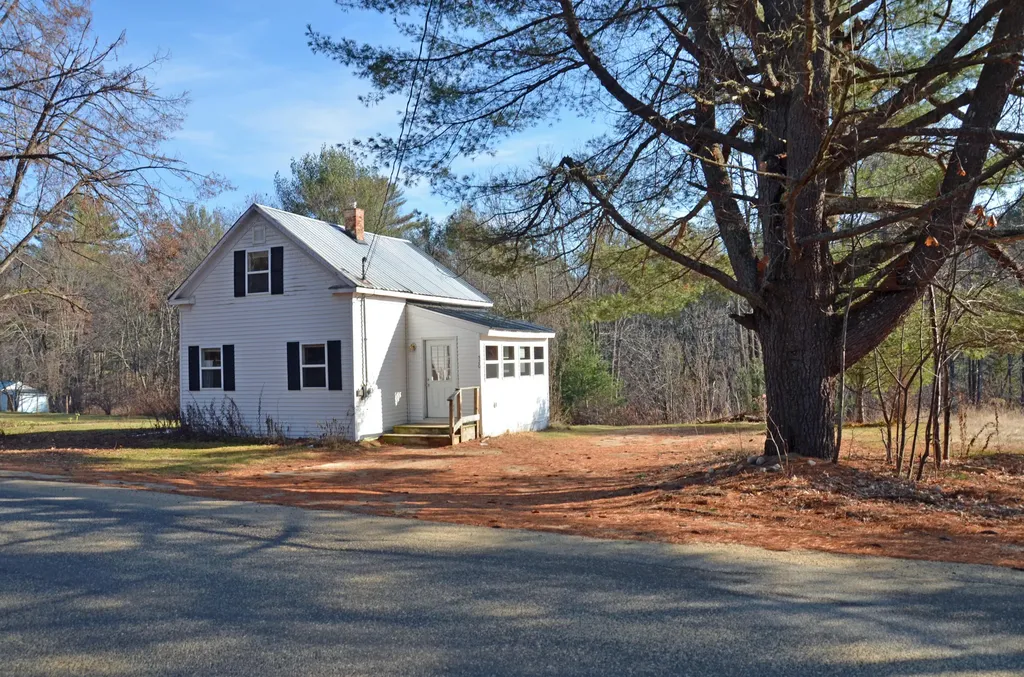 520 Plains Road Harrison ME 04040