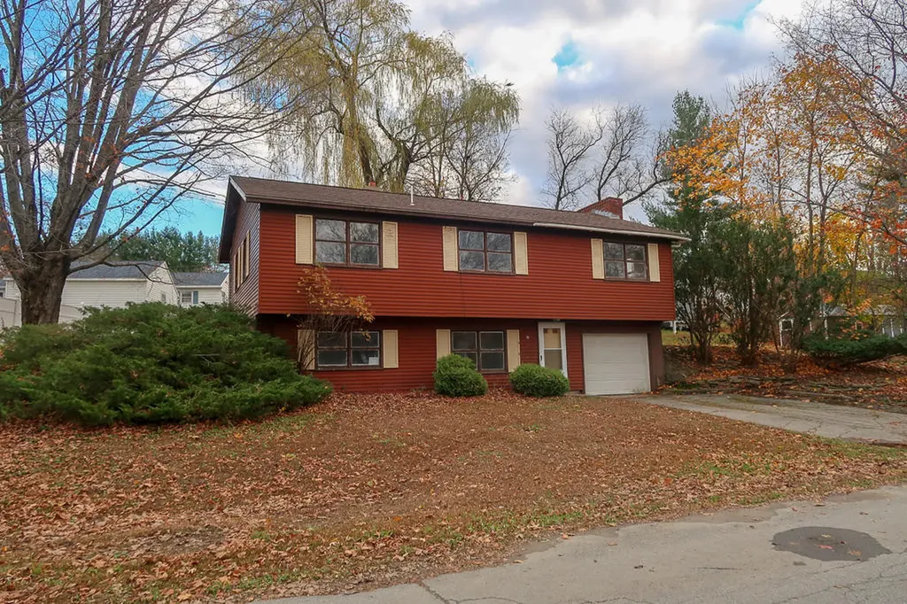 2 Bizier Street Winslow ME 04901