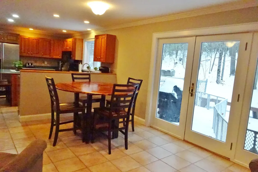 18 Hillside Drive Veazie ME 04401