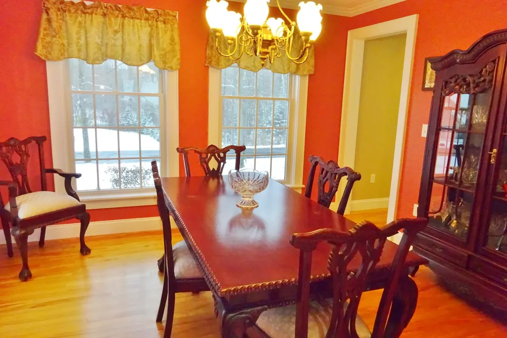 18 Hillside Drive Veazie ME 04401