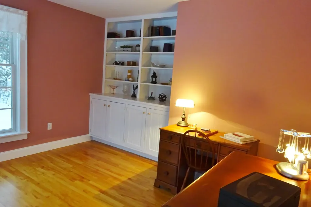 18 Hillside Drive Veazie ME 04401